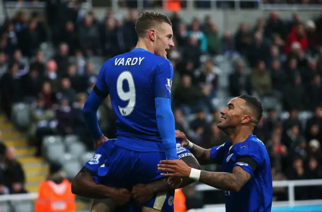 Jamie Vardy celebrates