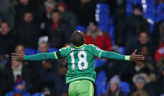 Jermaine Defore celebrates