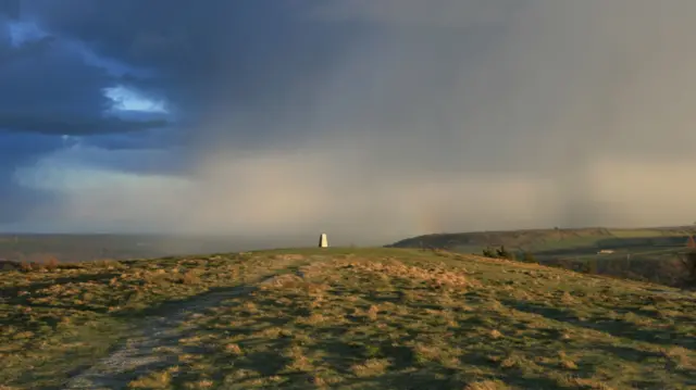 Tring Point, Bolsterstone