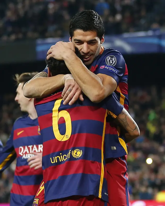 Luis Suarez celebrates