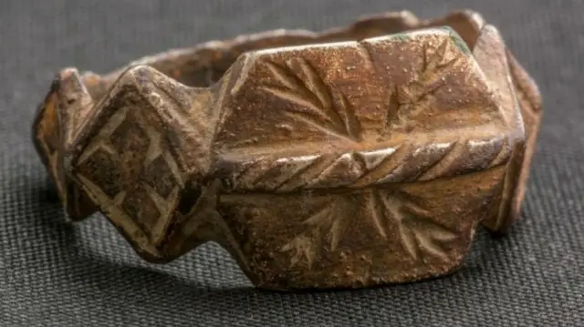 Medieval silver finger ring