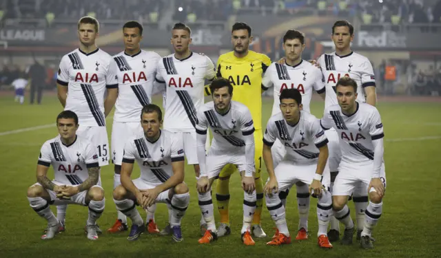 Tottenham line-up ahead of kick-off