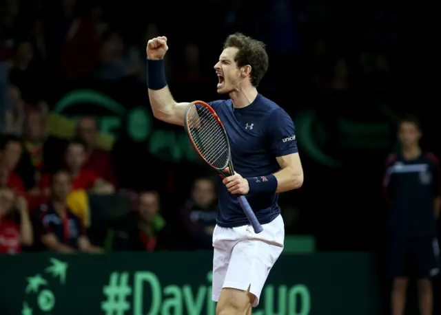 Andy Murray celebrates