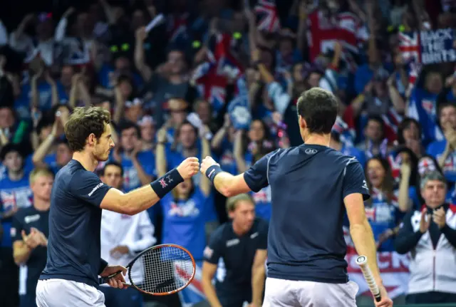 Andy Murray celebrate