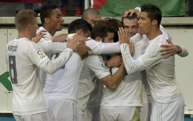 Gareth Bale and his teammates celebrate