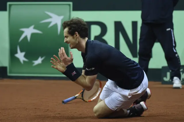 Andy Murray celebrates