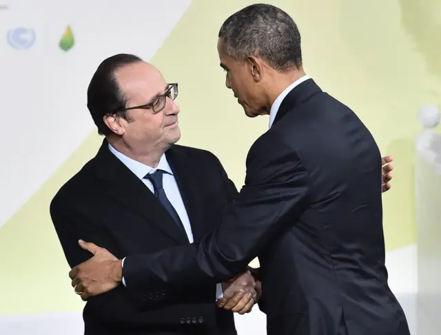 President Hollande welcomes President Obama