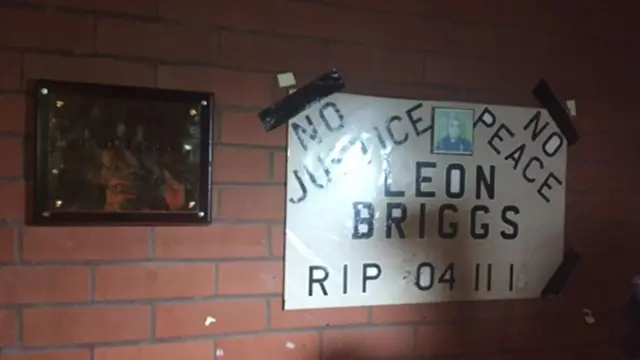 Leon Briggs plaque