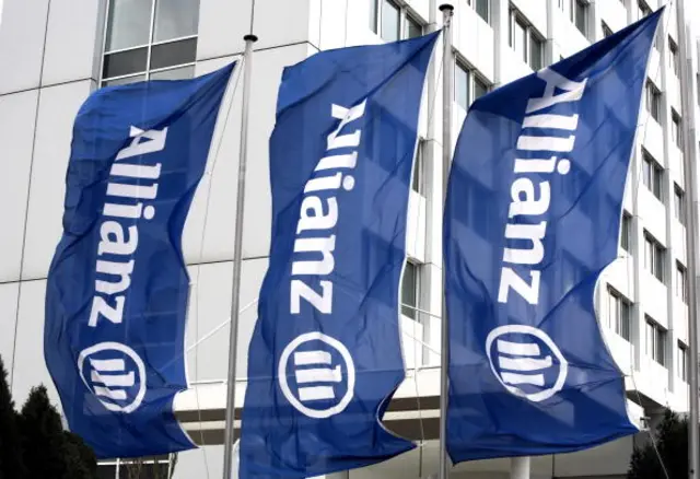 Allianz flags