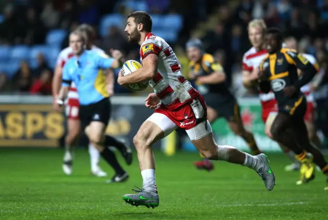 Jonny May runs with it for Gloucester