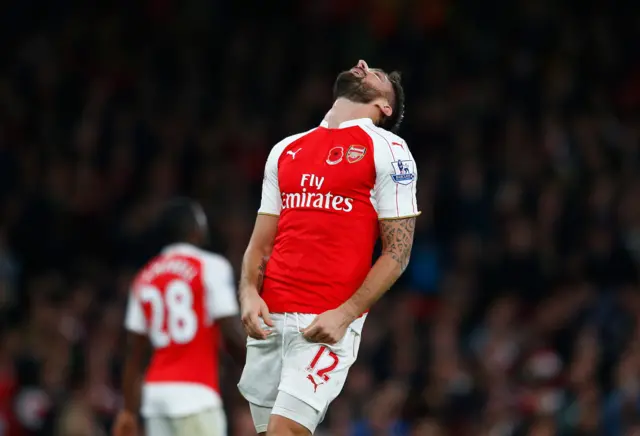 Olivier Giroud miss