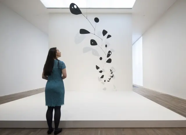 Alexander Calder mobile at the Tate Modern