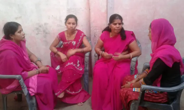 Gulabi Gang