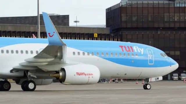 A TUI plane