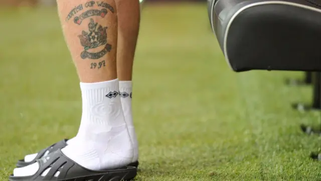 Gary Holt's legs