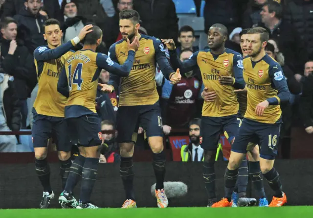 Arsenal players celebrate