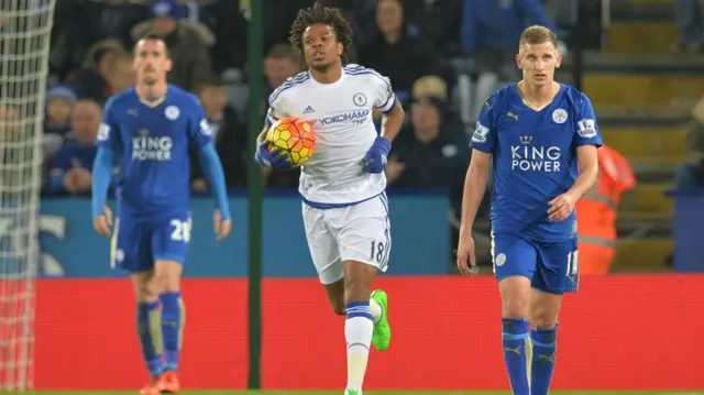 Loic Remy celebrates