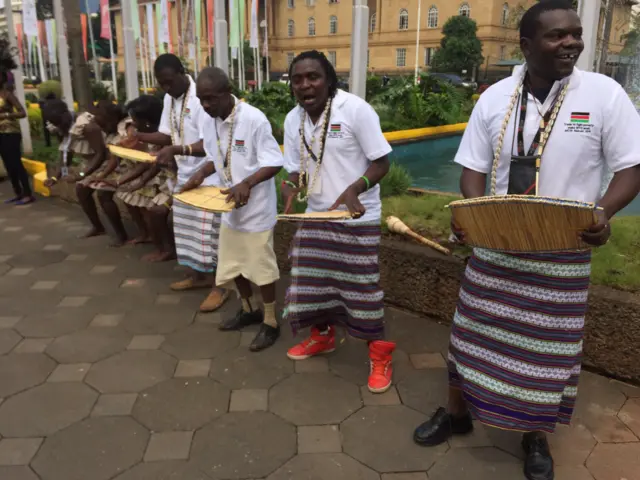 Musicians at WTO meeting