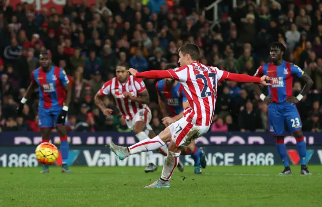 Bojan equalises for Stoke