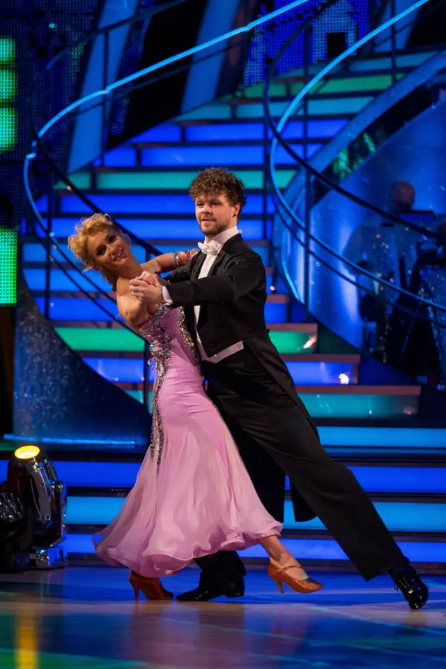 Jay and Aliona's Quickstep
