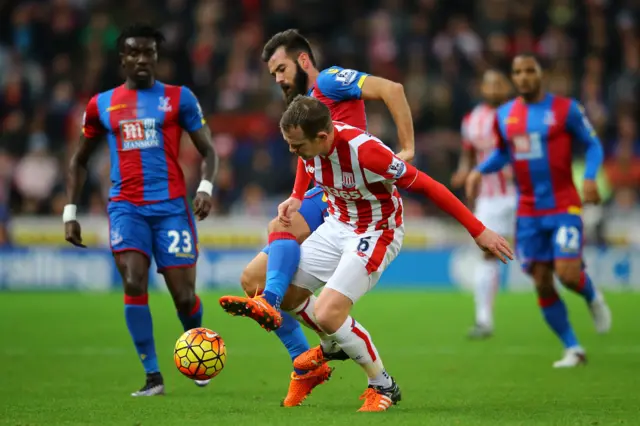 Glenn Whelan and Joe Ledley