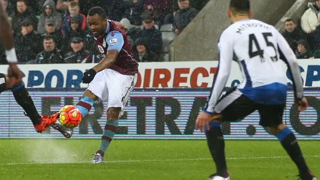 Jordan Ayew scores for Aston Villa