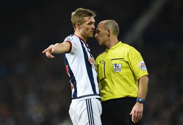 Darren Fletcher and Mike Dean