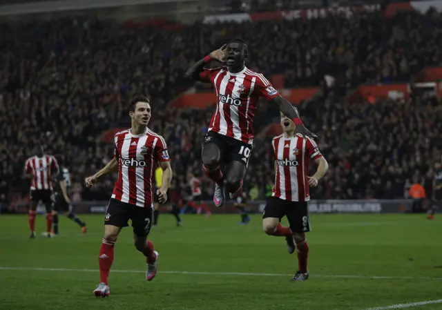 Sadio Mane celebrates his goal for Southampton