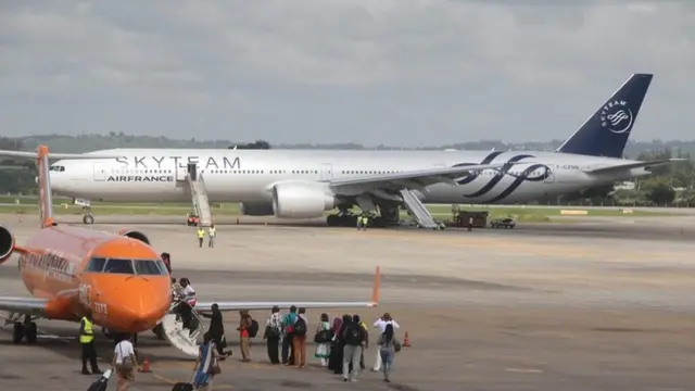 The Boeing 777 was carrying 459 passengers when it was forced to land