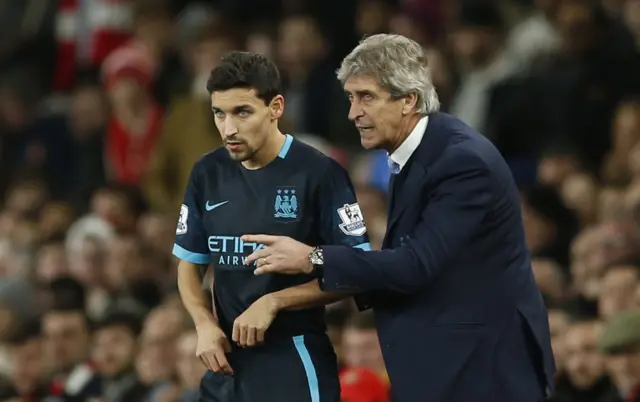 Jesus Navas replaces David Silva