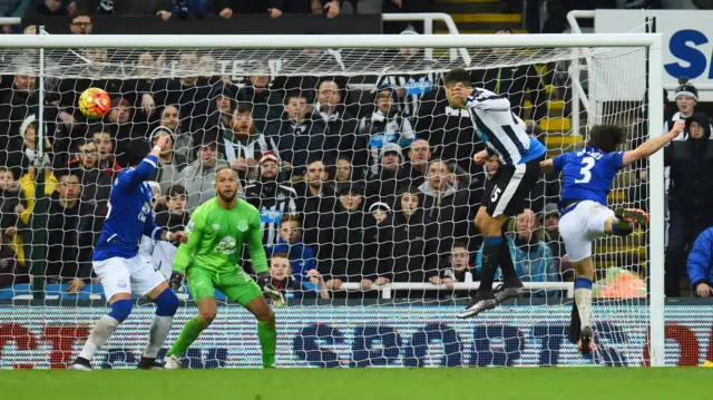 Aleksandar Mitrovic shoots wide