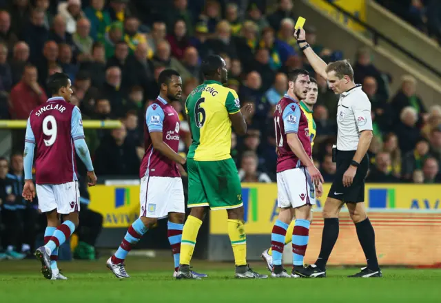 Jordan Veretout is booked