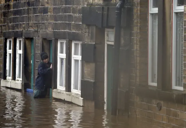 Mytholmroyd flood