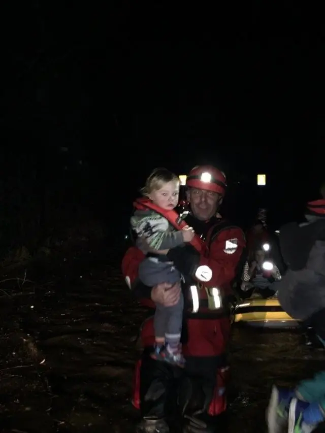 Rescue of family in York