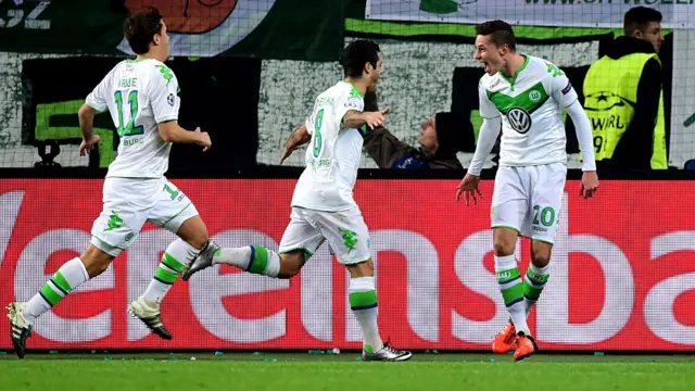 Vieirinha celebrates