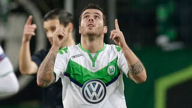 Vieirinha celebrates