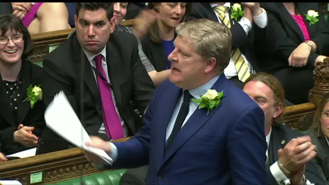 Angus Robertson