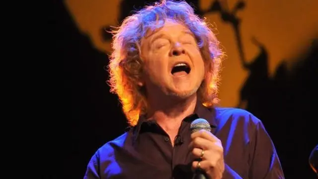 Mick Hucknall