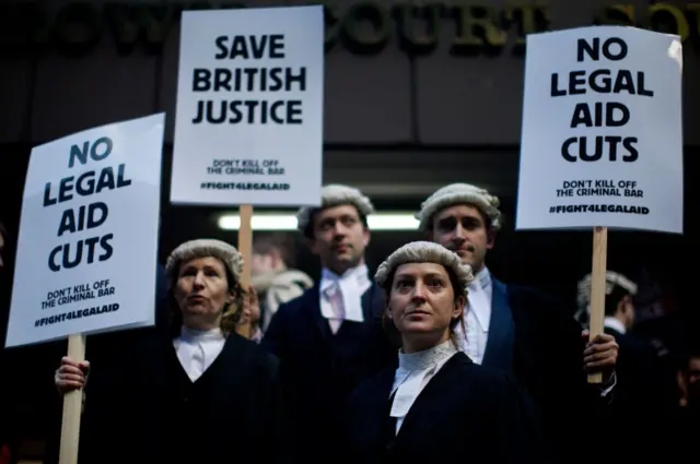 Barristers protest over cuts