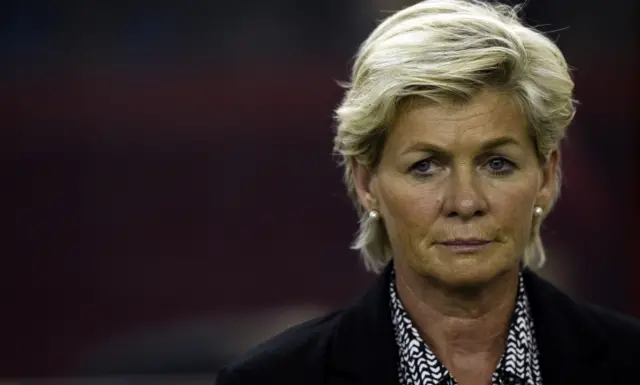 Silvia Neid looks on