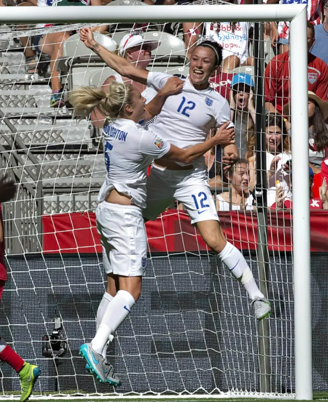 Lucy Bronze celebrates