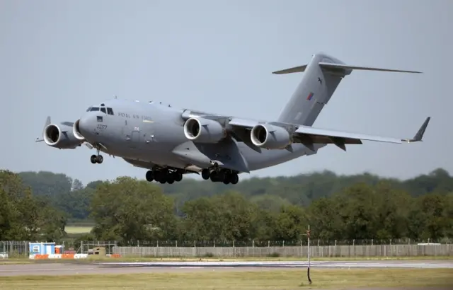 Plane landing at Brize Norton