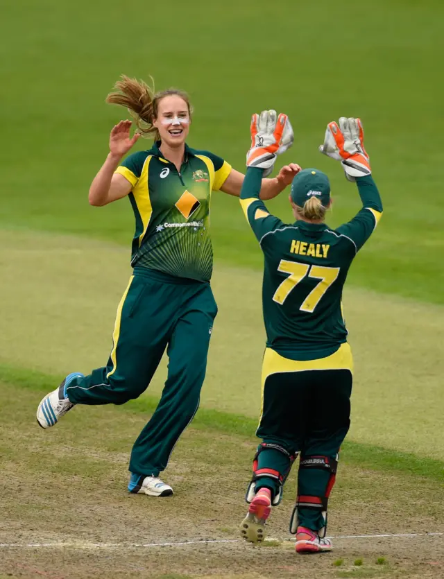 Ellyse Perry celebrates