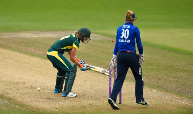 Ellyse Perry is bowled out by Gunn