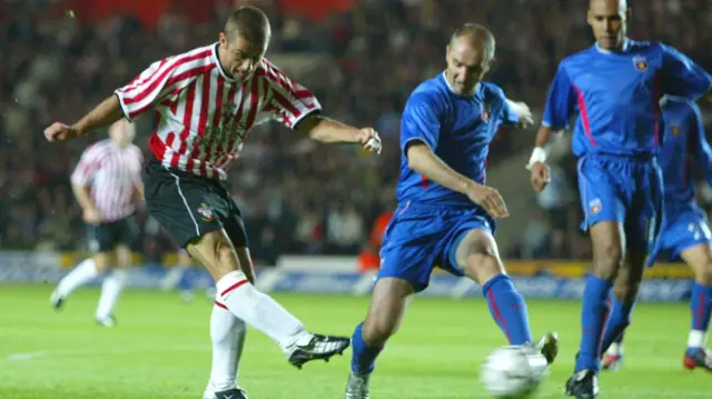 Kevin Phillips playing for Southampton