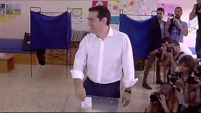 Alexis Tsipras voting