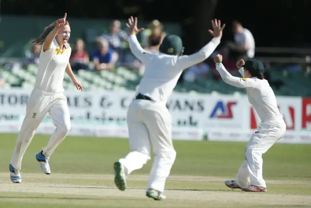 Ellyse Perry celebrates