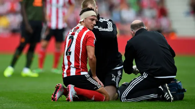 Cedric Soares receives treatment