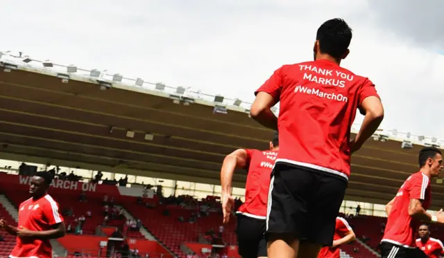 Southampton players train