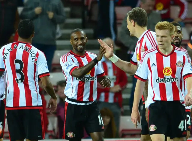 Jermain Defoe celebrates